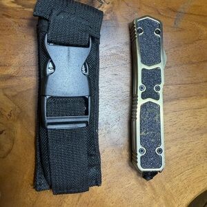 Tactical Knife Full Automatic Scarab D/E Microtech 0885 04/2005 like new